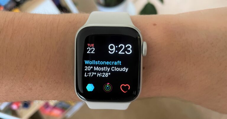 Photograph of Apple Watch Series 6