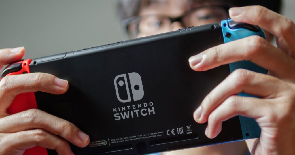 Nintendo Switch Pro OLED display