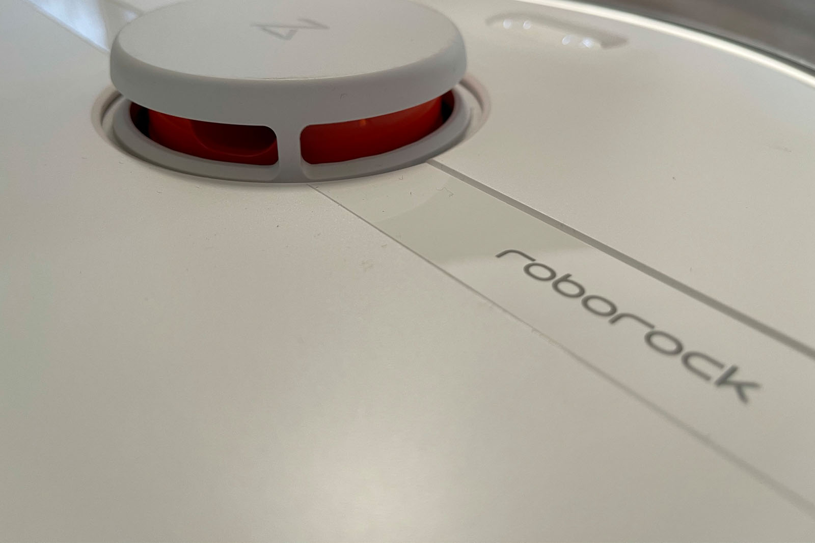 Roborock S6 Pure review: Easier on the wallet but still a top performer