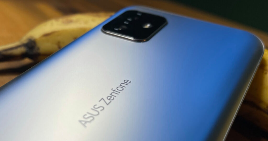 ASUS Zenfone 8 Review