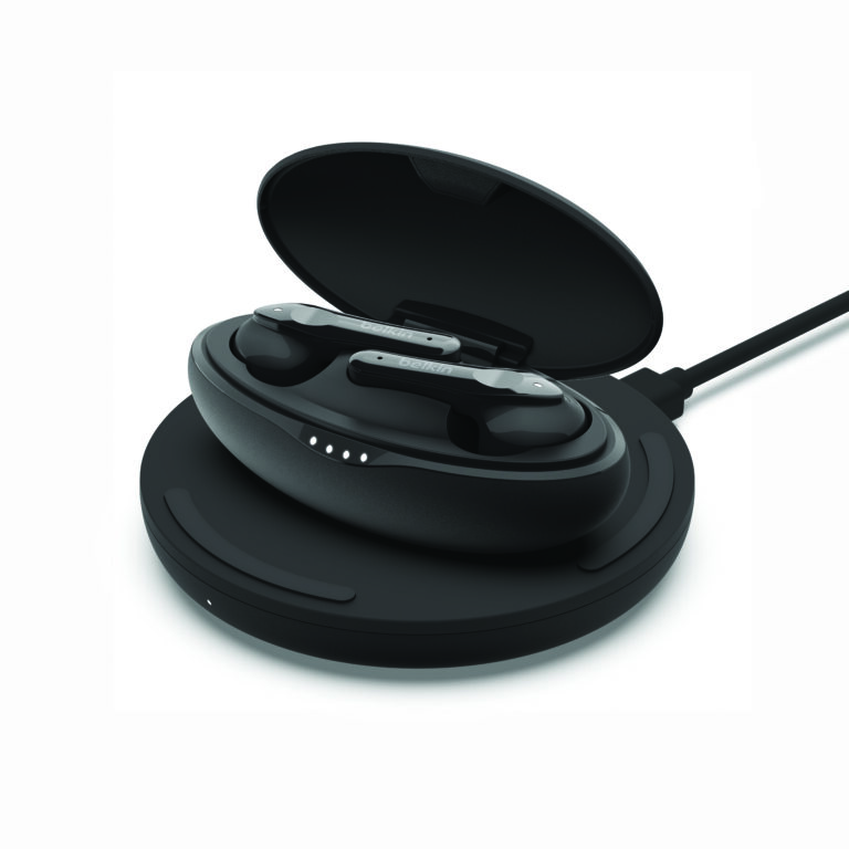 Belkin SOUNDFORM Move Plus with wireless charging pad