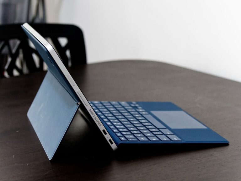 HP Chromebook X2 11 - Keyboard
