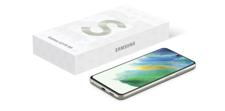 Samsung Galaxy S21 FE 5G with box