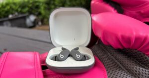 beats fit pro wireless earbuds