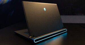 Alienware M17 R5