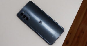 Moto G62