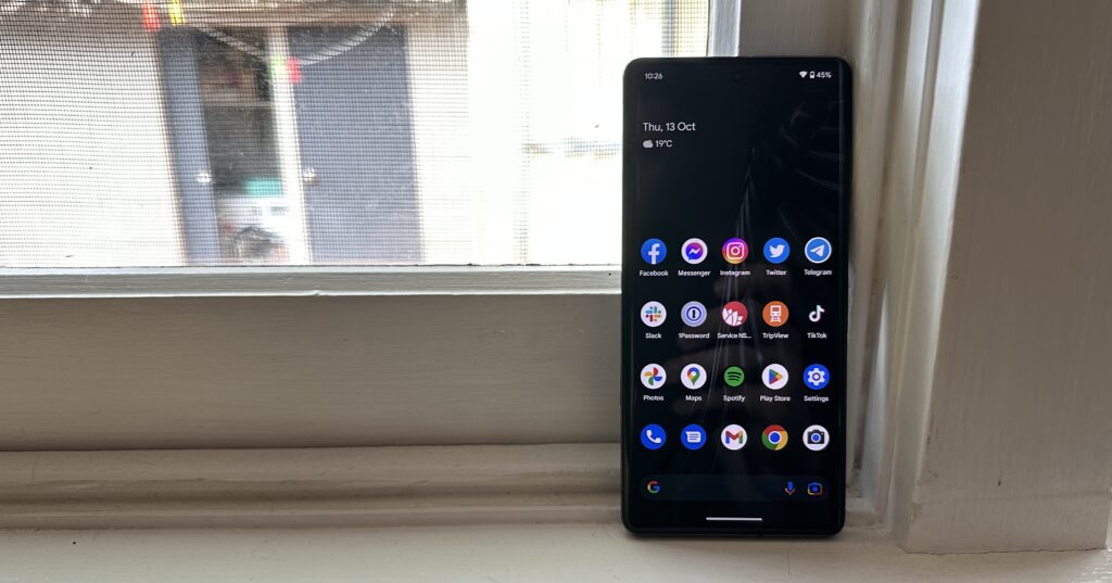 Photograph of the Google Pixel 7