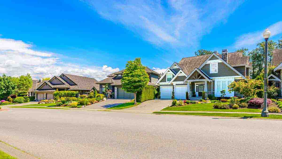 Best Security Systems in Canada 2023 Find the Right One!