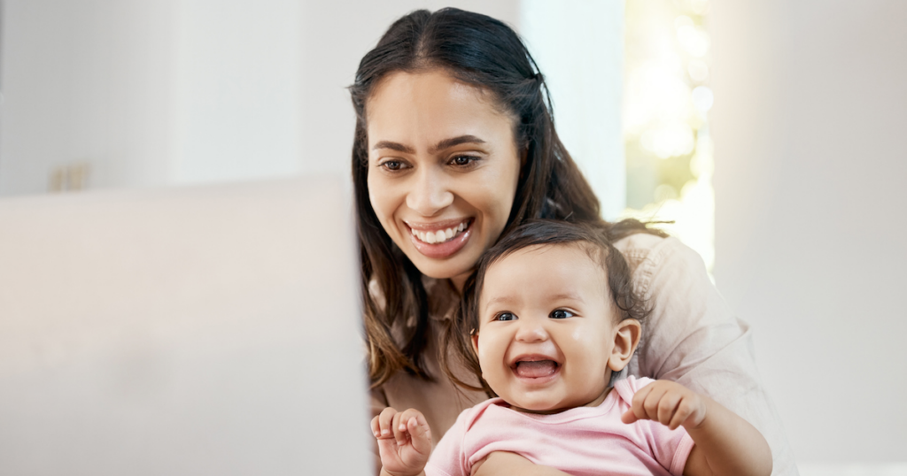 Working_Mother_with_Baby
