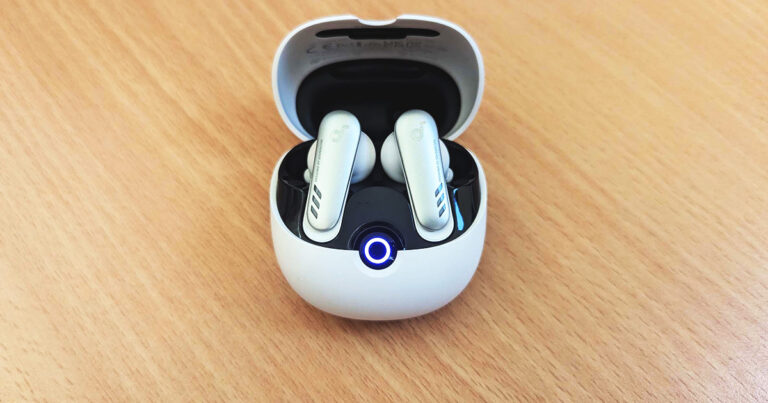 Soundcore VR P10 earbuds