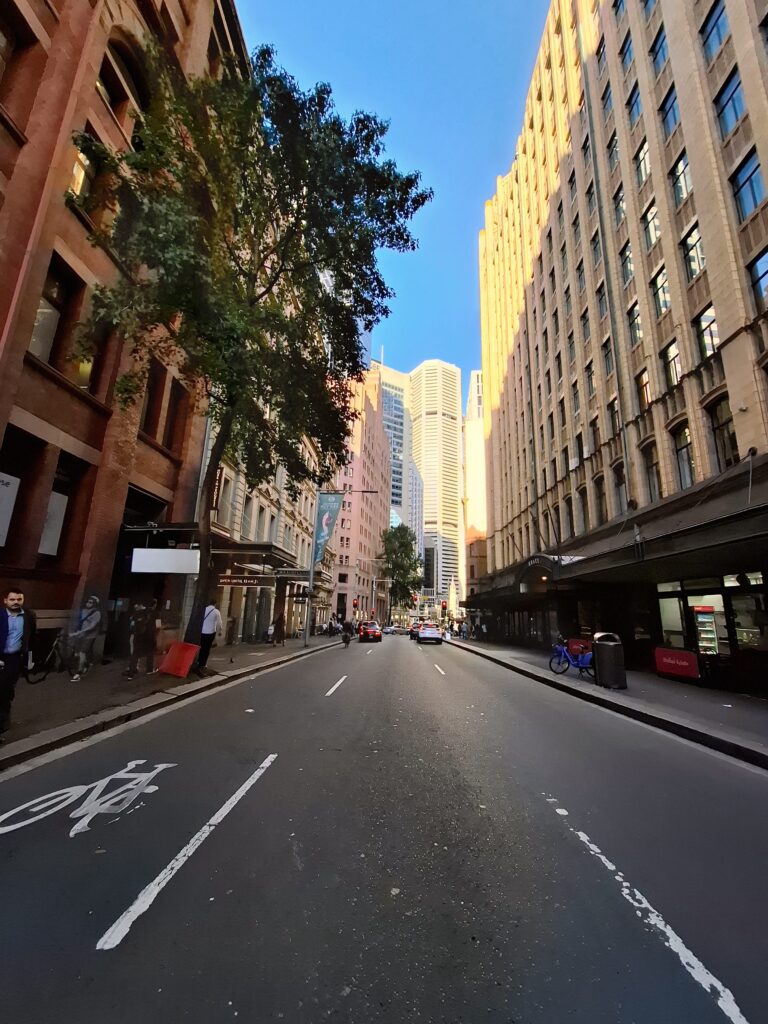 Galaxy A55 image sample - street