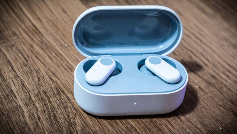 OPPO Enco Buds2 Pro earbuds on table