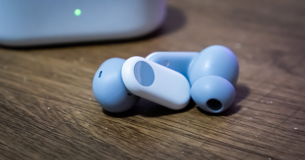 OPPO Enco Buds2 Pro earbuds on table