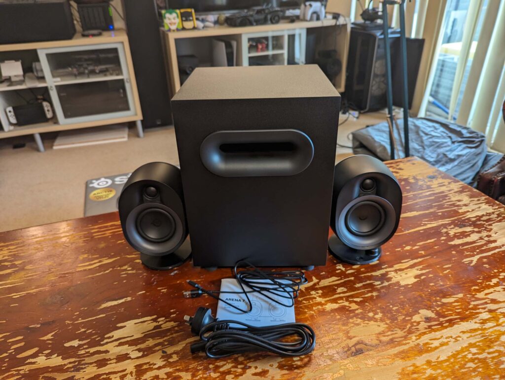 SteelSeries Arena 7 speakers - complete