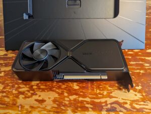 Nvidia GeForce RTX 4070 Super - upside down