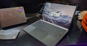ASUS Flow Z13 at CES 2025