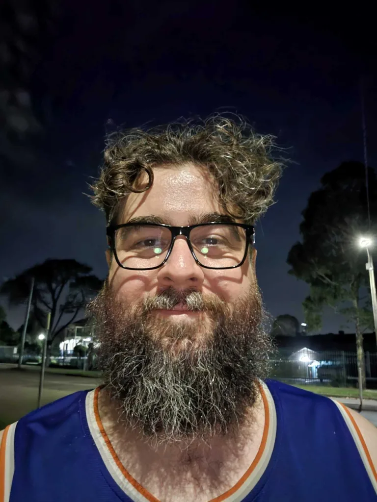 Samsung Galaxy S25 FE pics