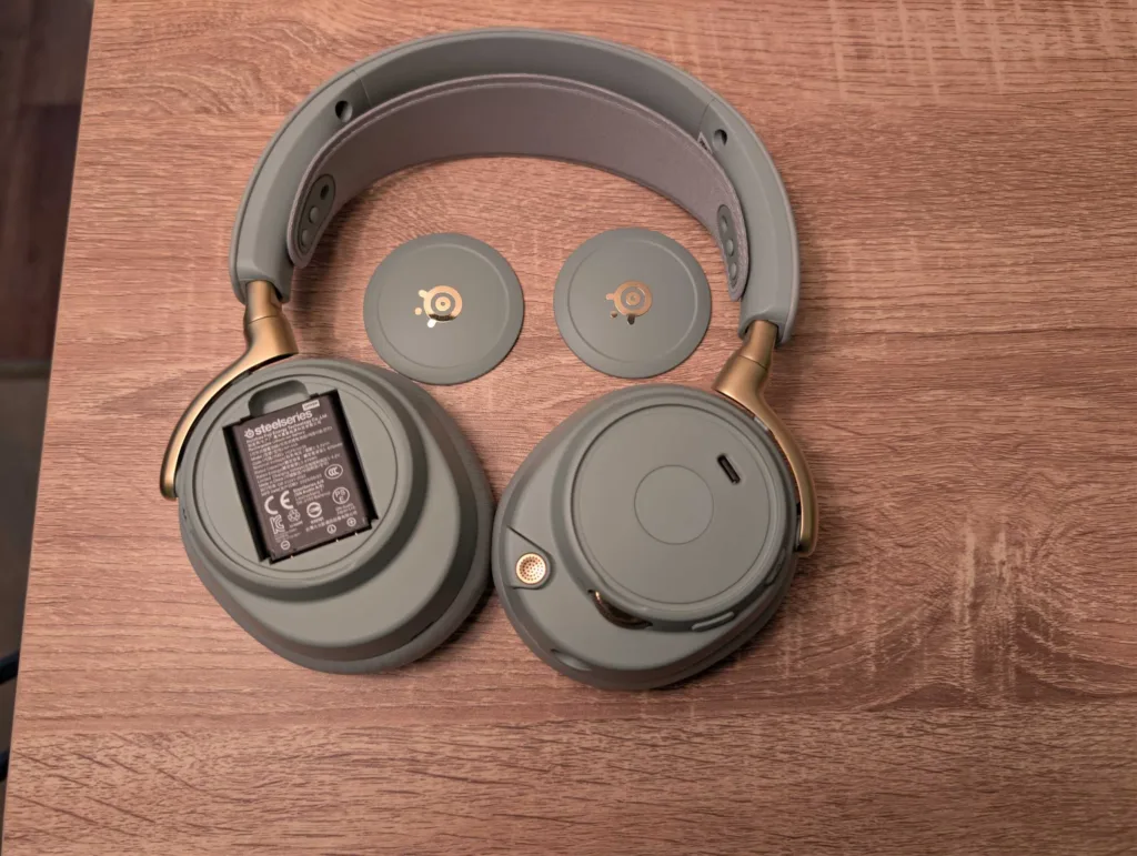 SteelSeries Arctis Nova Elite