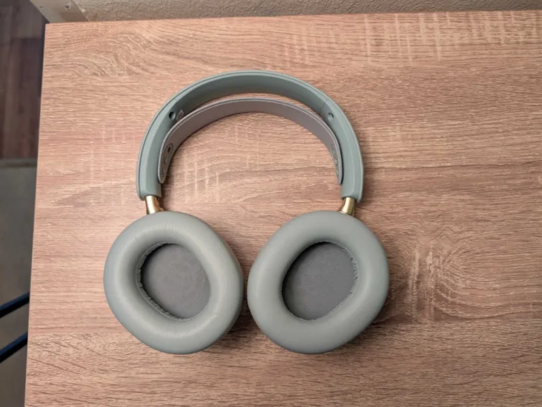 SteelSeries Arctis Nova Elite