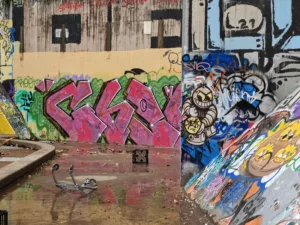 OPPO Find N6 - Photo sample - graffiti